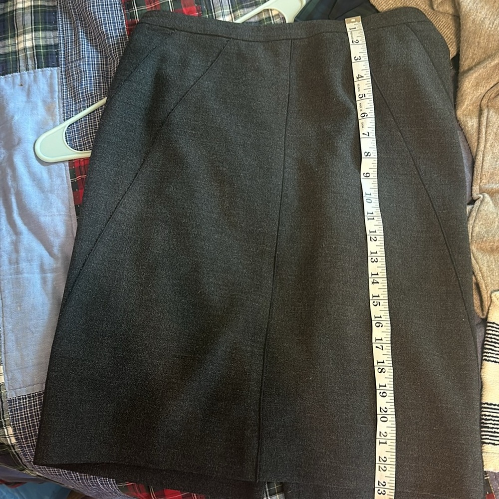 Classic Gray Suiting Skirt | Timeless Tailored Staple | Work to Weekend Chic - Picture 5 of 7